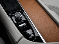 Volvo S90 T6 AWD INSCRIPTION DRIVE-E ČR - 25