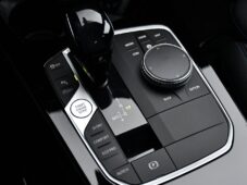 BMW Řada 2 218d M-SPORT 1M ČR - 26