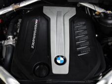 BMW X5 M50D LASER HUD H/K 2XALU ČR - 52