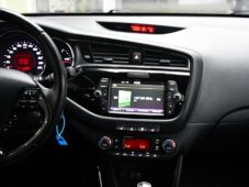 Kia Ceed 1.6GDi - 6