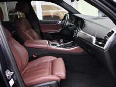 BMW X5 M50D LASER HUD H/K 2XALU ČR - 17