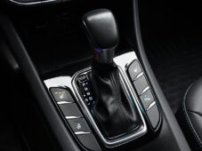 Hyundai Ioniq 1.6i PREMIUM+ INFINITY - 24