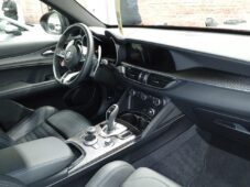 Alfa Romeo Stelvio 2.9 V6 Bi-T. 382 kW Quadrifogl - 10