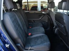 Volkswagen Touran 2.0TDi HIGHLINE DSG ČR - 20