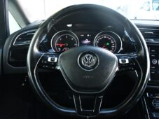 Volkswagen Touran 2.0TDi HIGHLINE DSG ČR - 21