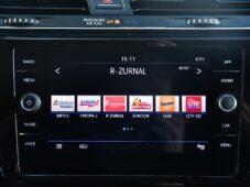 Volkswagen Touran 2.0TDi HIGHLINE DSG ČR - 25