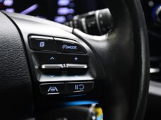 Hyundai i30 1.6CRDi SMART CARPLAY KAMER ČR - 23