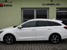 Hyundai i30 1.6CRDi SMART CARPLAY KAMER ČR - 10