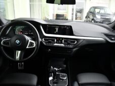BMW Řada 2 218d M-SPORT HUD 1M ČR - 4
