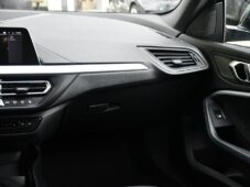 BMW Řada 2 218d M-SPORT HUD 1M ČR - 7