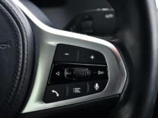 BMW Řada 2 218d M-SPORT HUD 1M ČR - 23