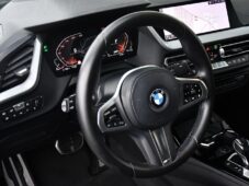 BMW Řada 2 218d M-SPORT HUD 1M ČR - 15
