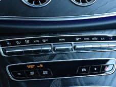 Mercedes-Benz Třídy E 200 9G CARPLAY FOLIE 2xALU - 34