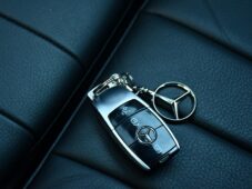 Mercedes-Benz Třídy E 200 9G CARPLAY FOLIE 2xALU - 46