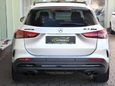 Mercedes-Benz GLA 45S AMG 4MATIC+PANO - 9