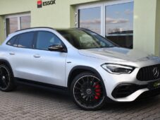 Mercedes-Benz GLA 45S AMG 4MATIC+PANO - 1