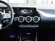 Mercedes-Benz GLA 45S AMG 4MATIC+PANO - 6