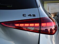 Mercedes-Benz Třídy C 43 AMG 4M N.TOP PANO HUD ČR - 49