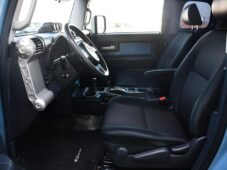 Toyota FJ Cruiser 4,0 VVT-i V6 AWD AT - 9