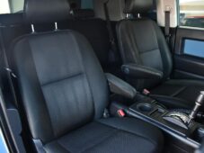 Toyota FJ Cruiser 4,0 VVT-i V6 AWD AT - 13