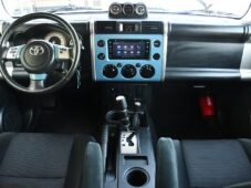 Toyota FJ Cruiser 4,0 VVT-i V6 AWD AT - 19
