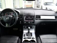 Volkswagen Touareg 3.0TDi V6 4M R-LINE TAŽNÉ ČR - 7