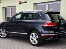 Volkswagen Touareg 3.0TDi V6 4M R-LINE TAŽNÉ ČR - 2