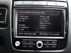 Volkswagen Touareg 3.0TDi V6 4M R-LINE TAŽNÉ ČR - 33