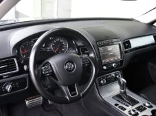 Volkswagen Touareg 3.0TDi V6 4M R-LINE TAŽNÉ ČR - 14