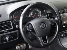Volkswagen Touareg 3.0TDi V6 4M R-LINE TAŽNÉ ČR - 15