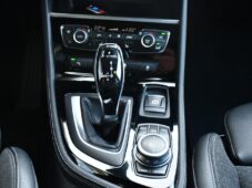 BMW Řada 2 216d GRAN TOURER M-SPORT AT - 24