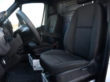 Mercedes-Benz Sprinter - 10