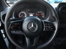Mercedes-Benz Sprinter - 19