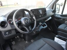Mercedes-Benz Sprinter - 8