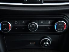 Alfa Romeo Stelvio 2.0 Ti AT8-Q4 206kW - 26