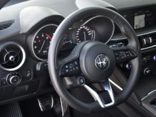 Alfa Romeo Stelvio 2.0 Ti AT8-Q4 206kW - 15