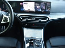 BMW Řada 3 320d xDrive M-SPORT ČR 1.M - 22