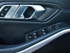 BMW Řada 3 320d xDrive M-SPORT ČR 1.M - 25