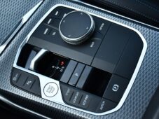 BMW Řada 3 320d xDrive M-SPORT ČR 1.M - 33