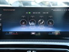 BMW Řada 3 320d xDrive M-SPORT ČR 1.M - 40