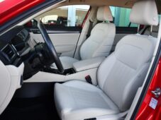 Škoda Superb 2.0TDi147kW STYL DSG 4X4 ČR 1M - 13