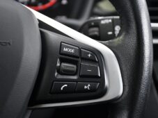 BMW X1 xDrive20d A/T PANO TAŽNÉ 1M ČR - 24