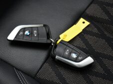 BMW X1 xDrive20d A/T PANO TAŽNÉ 1M ČR - 31