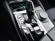 BMW Řada 5 530e PHEV M-SPORT xD HUD 1M ČR - 26