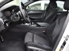 BMW Řada 5 530e PHEV M-SPORT xD HUD 1M ČR - 13