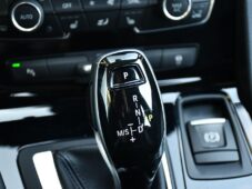 BMW Řada 2 216D GRAN TOURER - 25