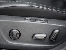 Škoda Octavia 2.0TDi DSG STYLE+ ACC DCC ČR - 40