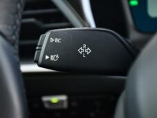 BMW Řada 3 318d SERV.KNÍŽKA 1M ČR - 32