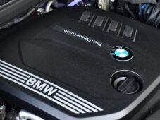 BMW Řada 3 318d SERV.KNÍŽKA 1M ČR - 52