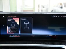 BMW Řada 3 320d xDrive MSPORT ČR 3LZÁRUKA - 32